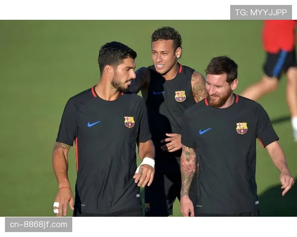 苏亚雷斯训练完顺手给全队点了米其林三星外卖