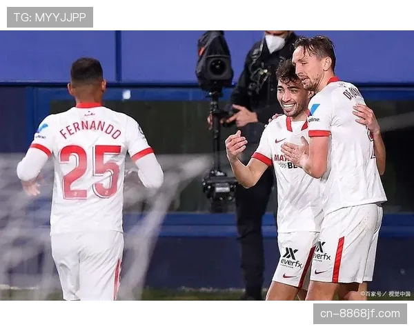 塞维利亚管理层调整持续影响球队，对赛季竞争力形成制约